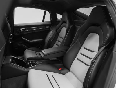 2020 Porsche Panamera Panamera GTS