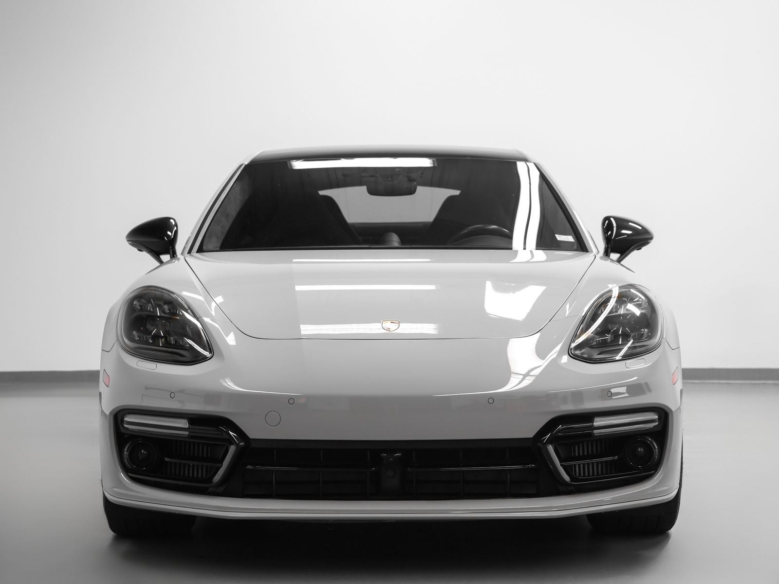2020 Porsche Panamera Panamera GTS