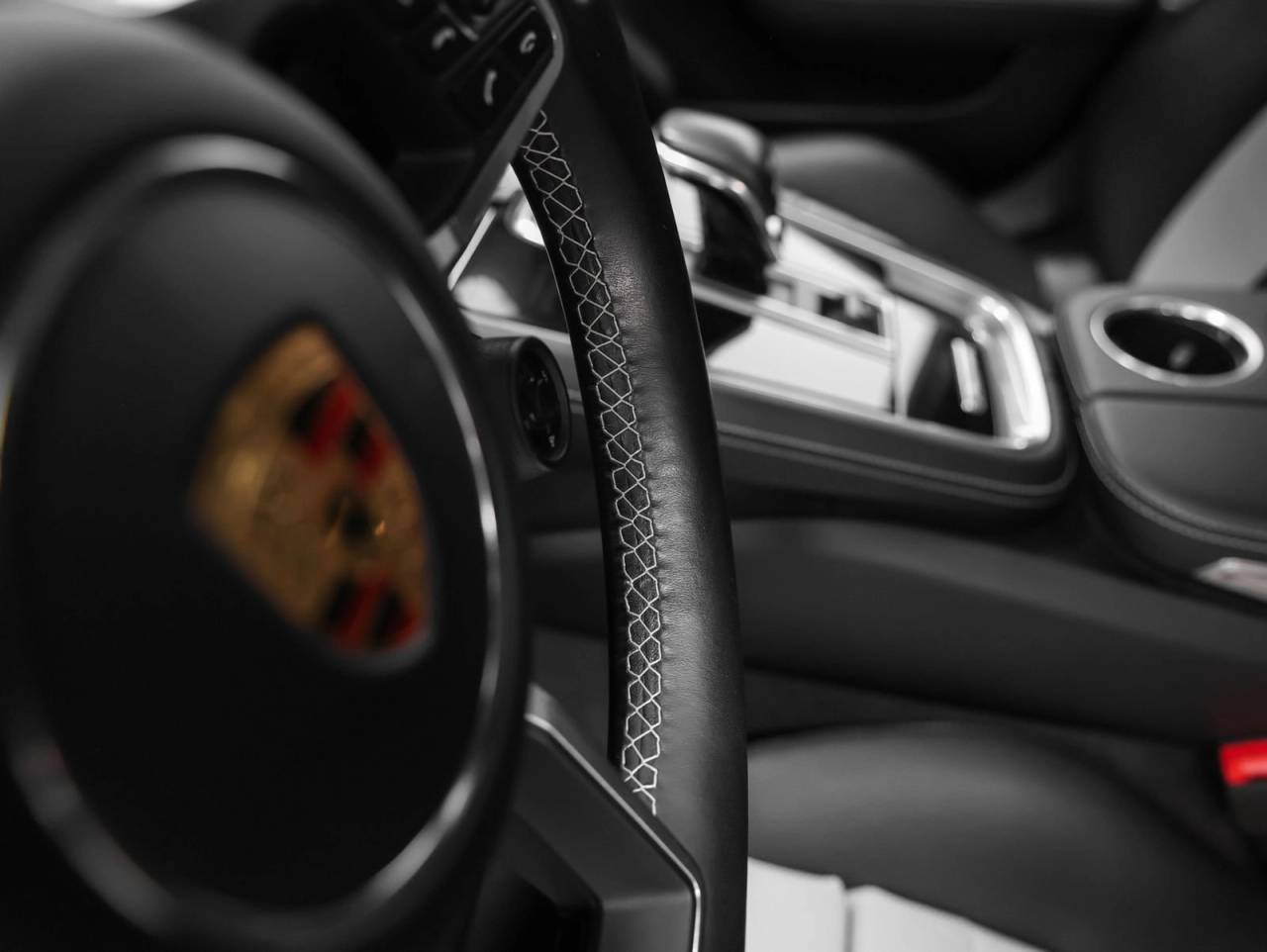 2020 Porsche Panamera Panamera GTS