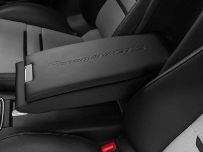 2020 Porsche Panamera Panamera GTS