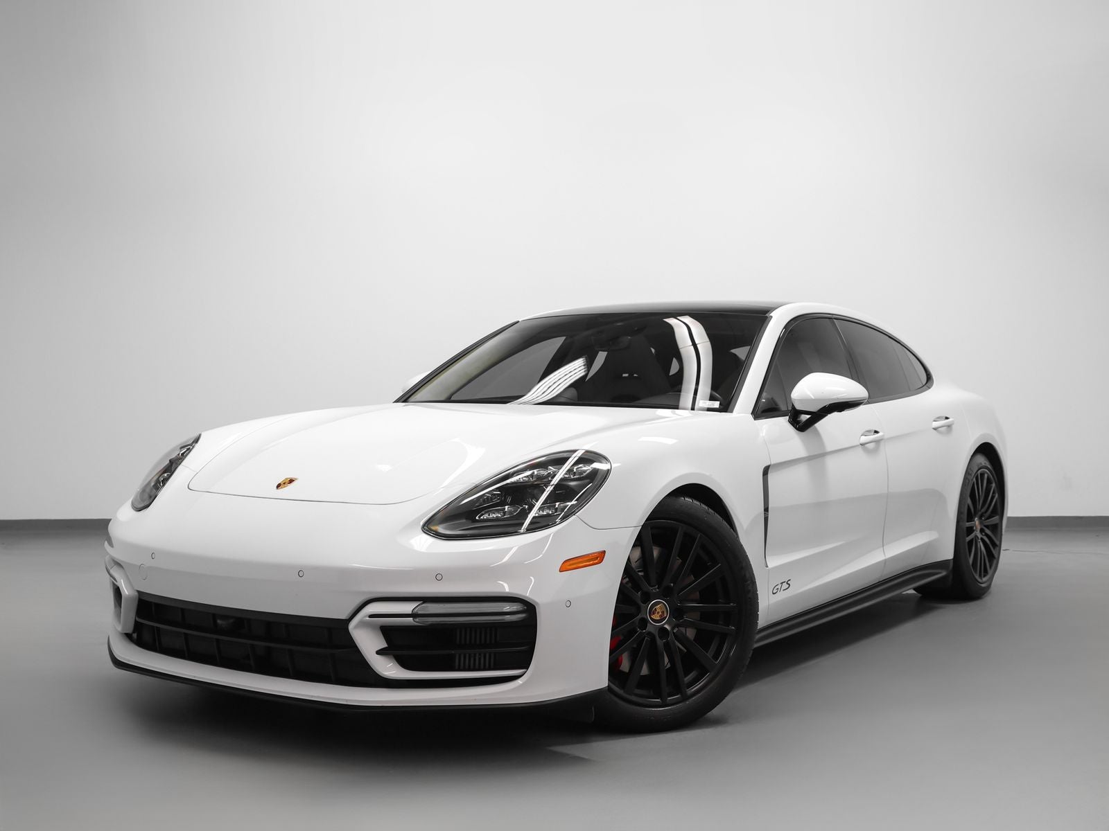 2021 Porsche Panamera Panamera GTS (MY21)