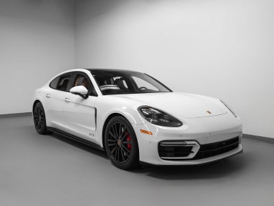 2021 Porsche Panamera Panamera GTS (MY21)