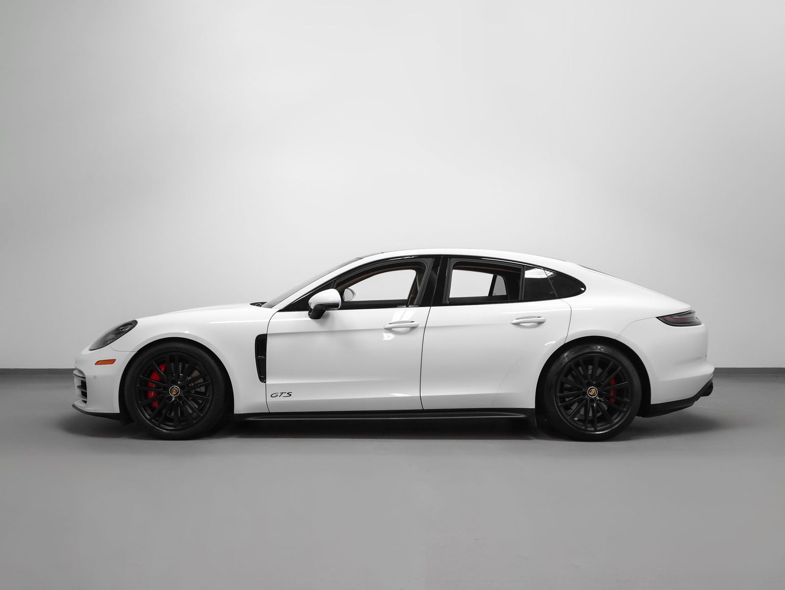 2021 Porsche Panamera Panamera GTS (MY21)