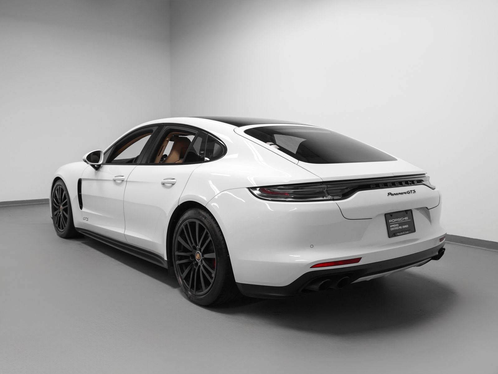 2021 Porsche Panamera Panamera GTS (MY21)