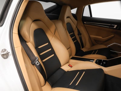 2021 Porsche Panamera Panamera GTS (MY21)