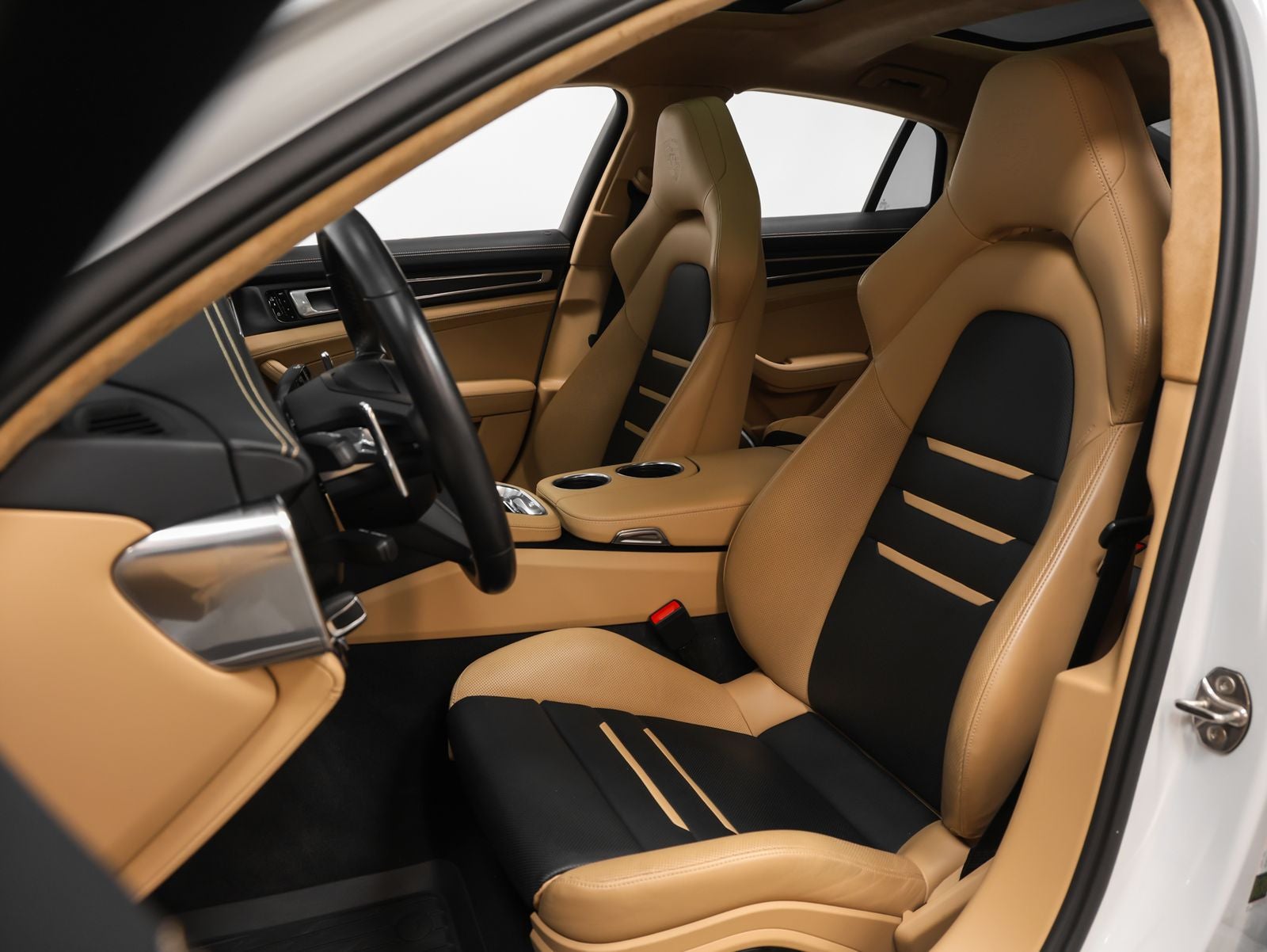 2021 Porsche Panamera Panamera GTS (MY21)