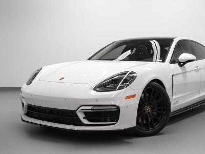 2021 Porsche Panamera Panamera GTS (MY21)