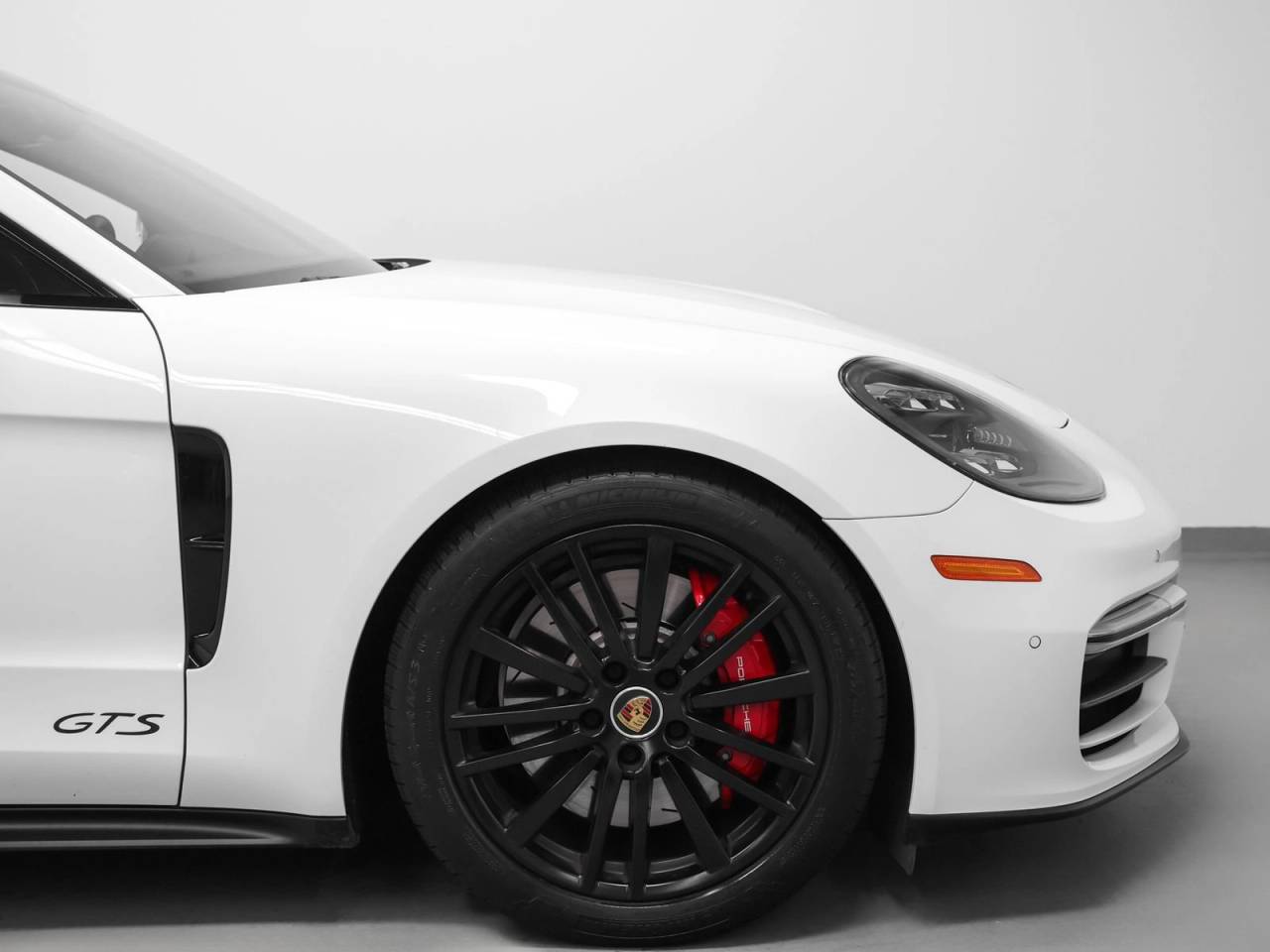 2021 Porsche Panamera Panamera GTS (MY21)