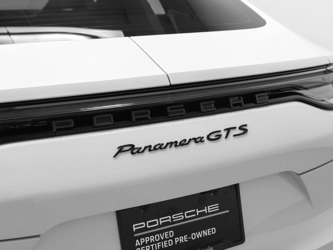 2021 Porsche Panamera Panamera GTS (MY21)