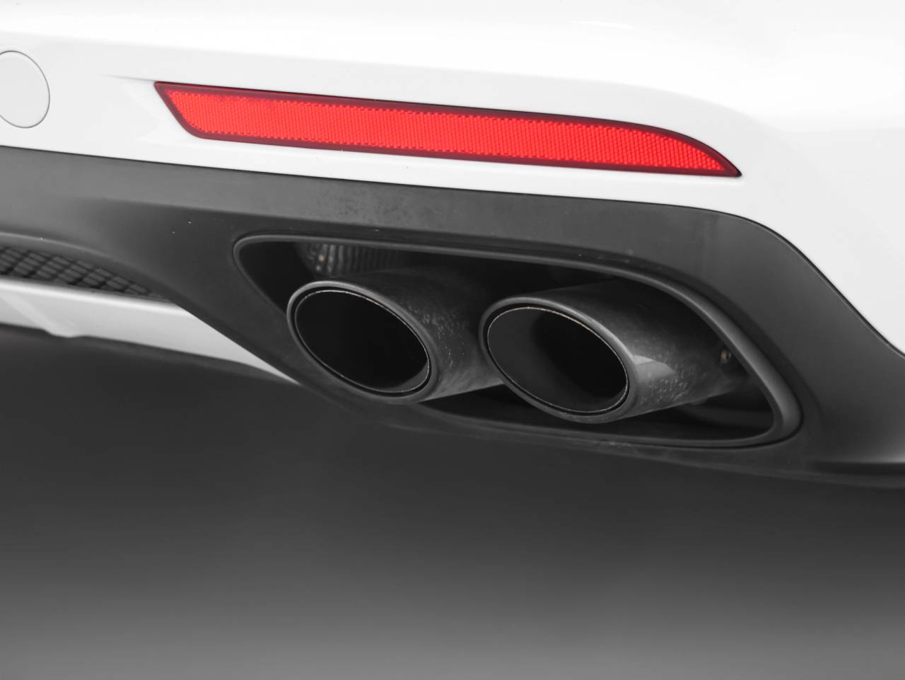 2021 Porsche Panamera Panamera GTS (MY21)