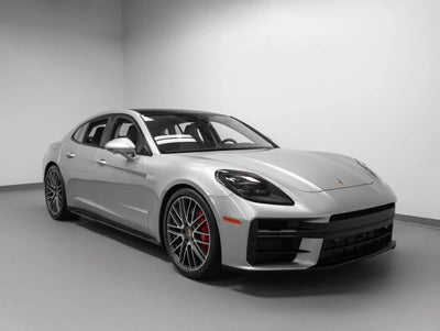 2026 Porsche Panamera Panamera GTS