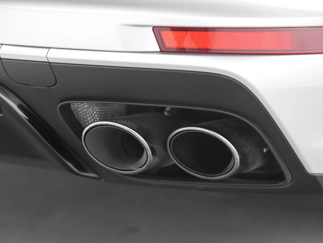 2026 Porsche Panamera Panamera GTS