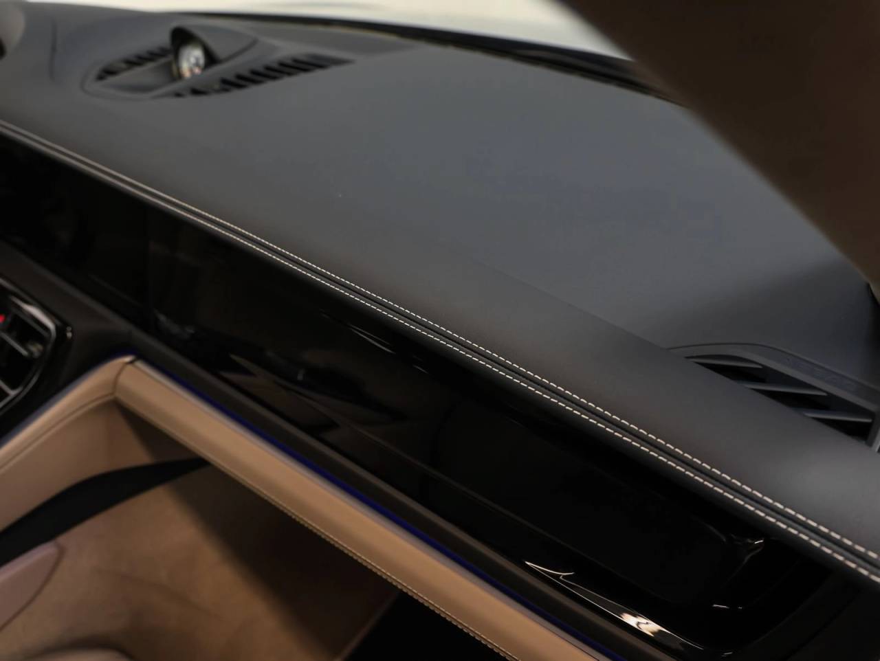 2026 Porsche Panamera Panamera GTS