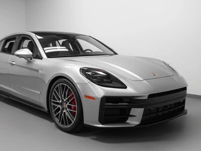 2026 Porsche Panamera Panamera GTS