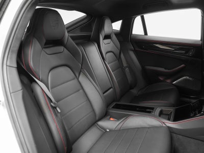 2025 Porsche Panamera GTS