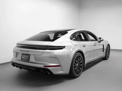 2025 Porsche Panamera GTS