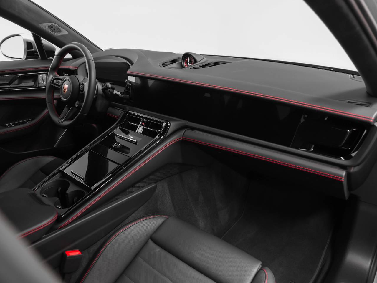 2025 Porsche Panamera GTS
