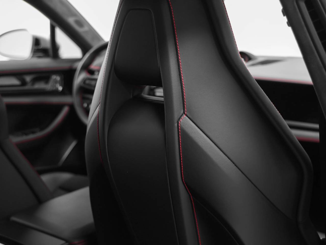 2025 Porsche Panamera GTS