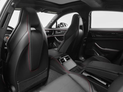 2025 Porsche Panamera GTS