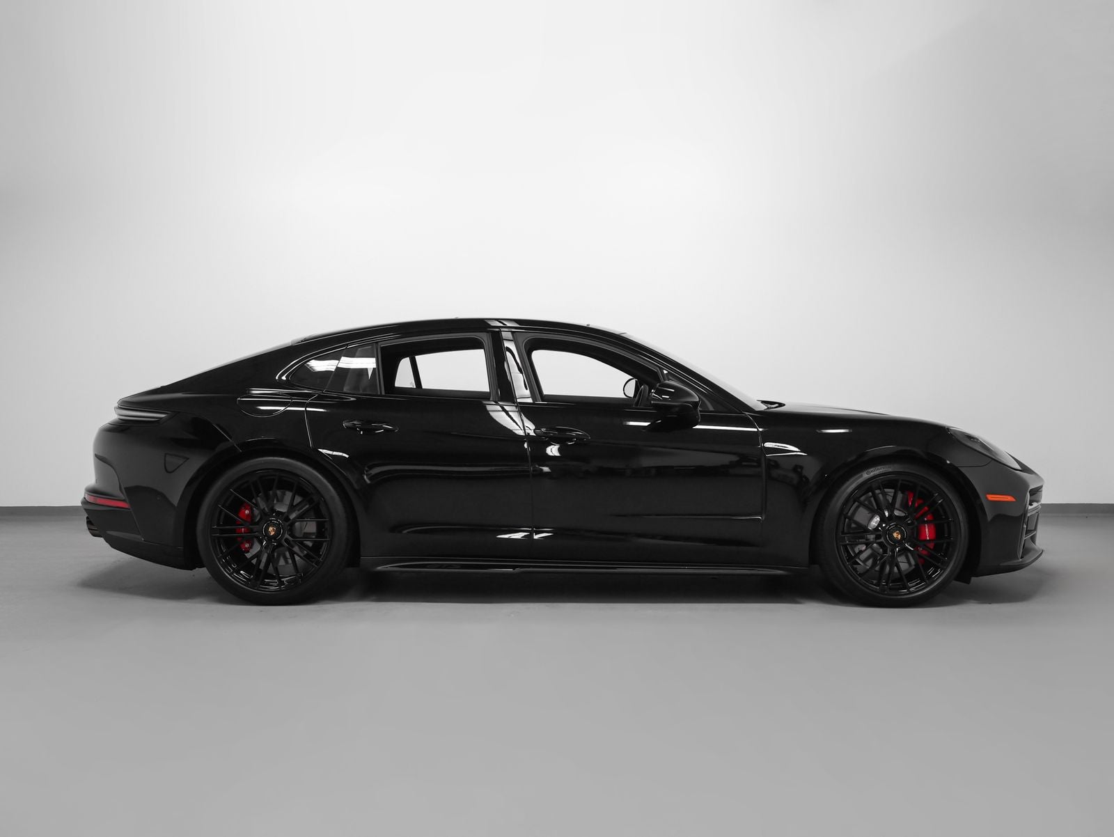 2026 Porsche Panamera Panamera GTS