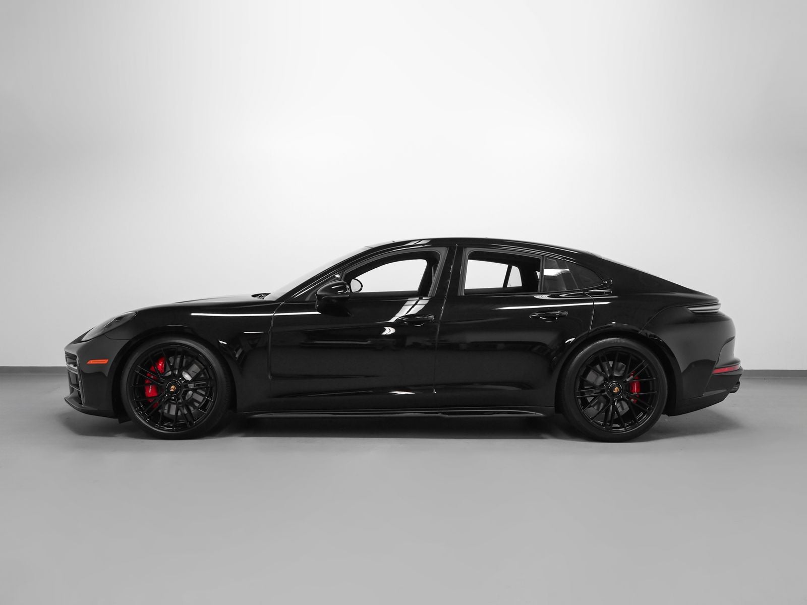 2026 Porsche Panamera Panamera GTS