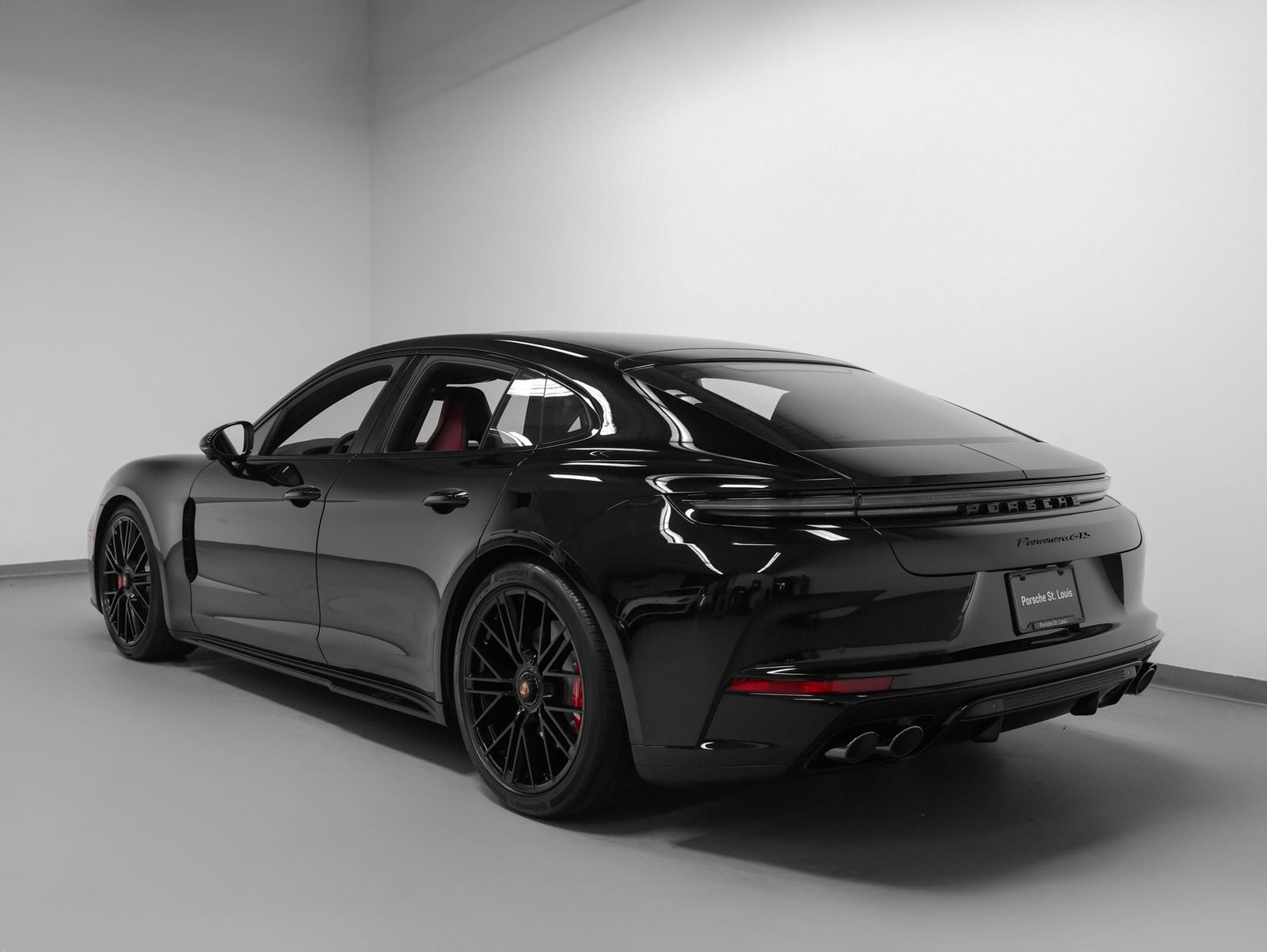 2026 Porsche Panamera Panamera GTS