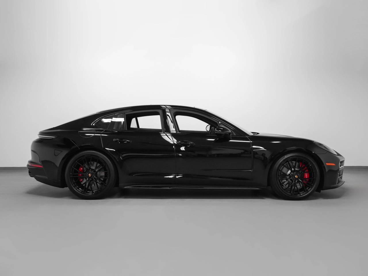2026 Porsche Panamera Panamera GTS