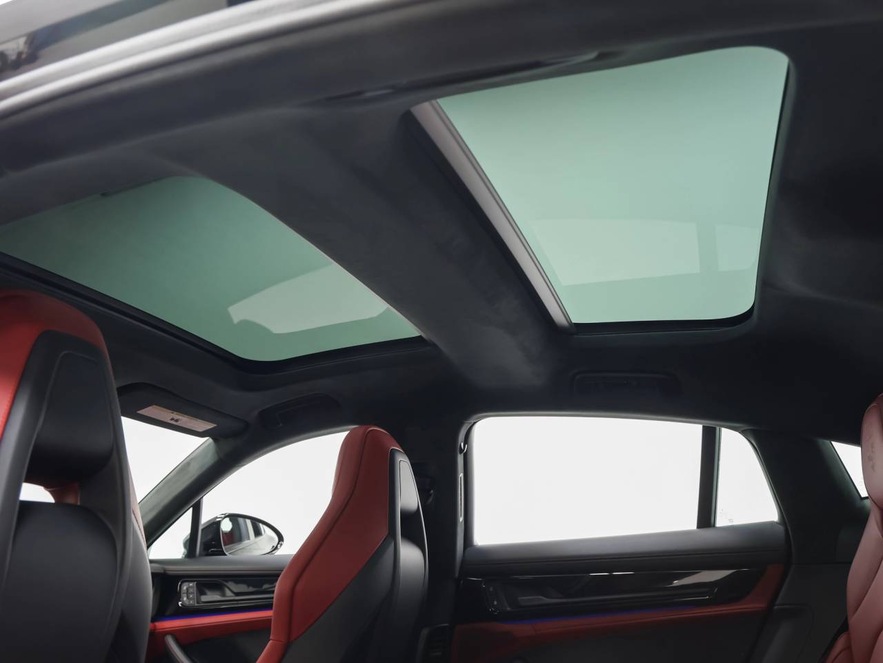 2026 Porsche Panamera Panamera GTS