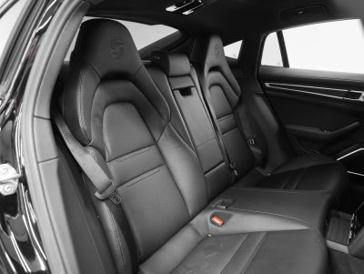 2023 Porsche Panamera 4 Platinum Edition