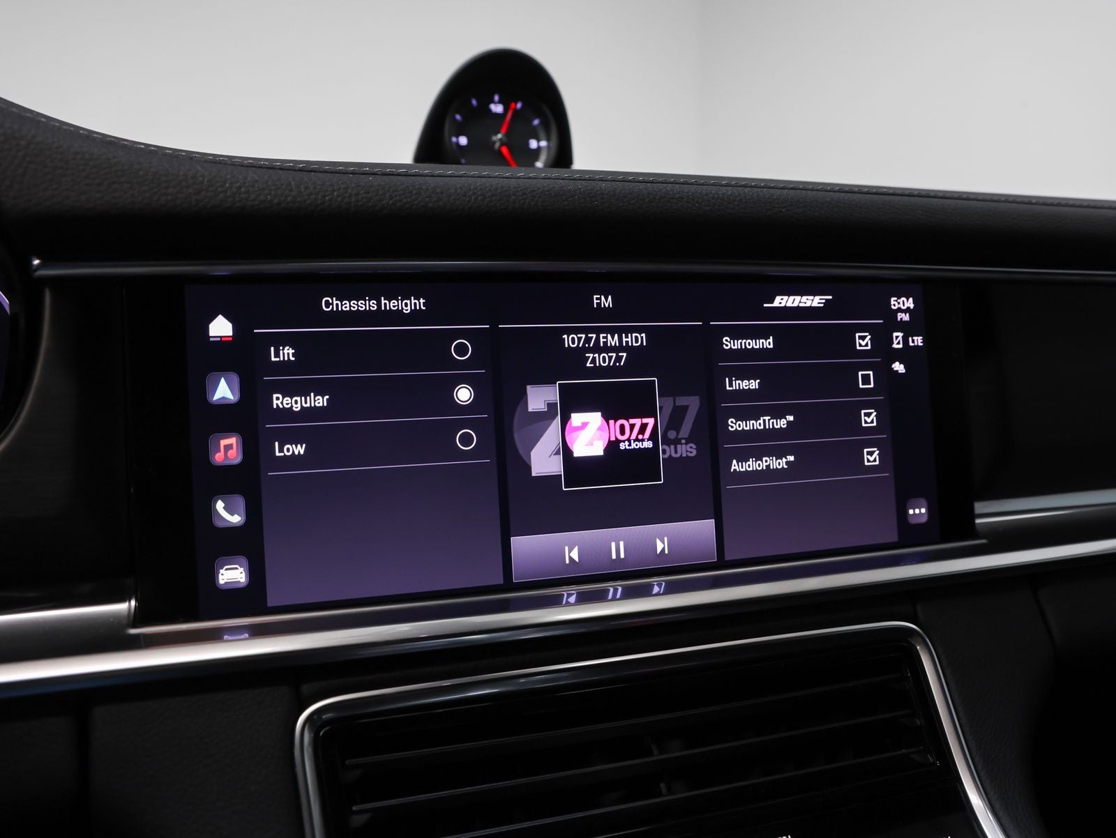 2023 Porsche Panamera 4 Platinum Edition