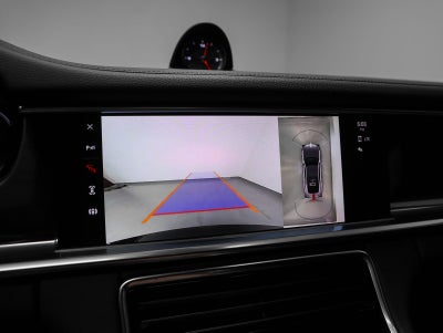 2023 Porsche Panamera 4 Platinum Edition