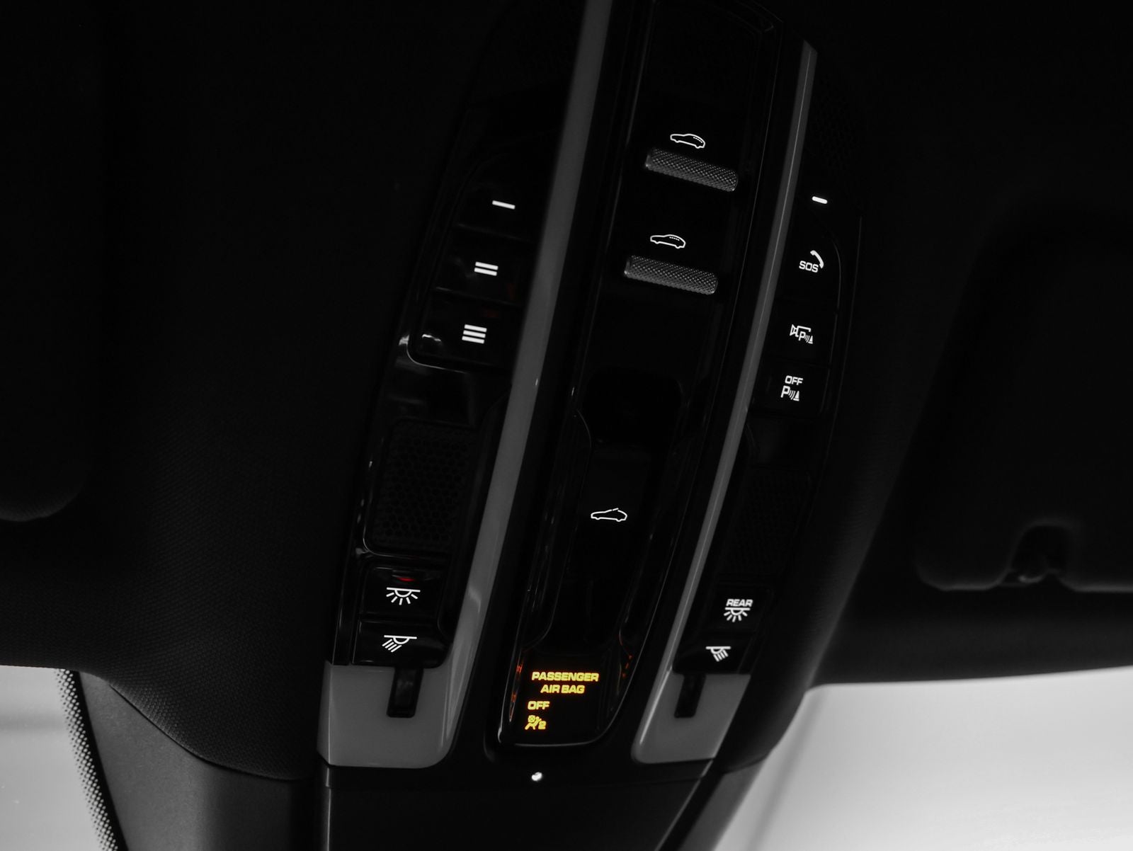 2023 Porsche Panamera 4 Platinum Edition