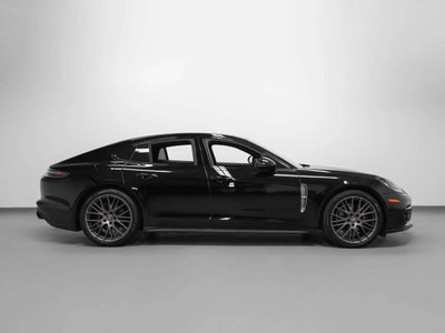 2023 Porsche Panamera 4 Platinum Edition