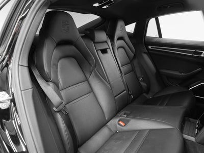 2023 Porsche Panamera 4 Platinum Edition