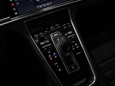 2023 Porsche Panamera 4 Platinum Edition