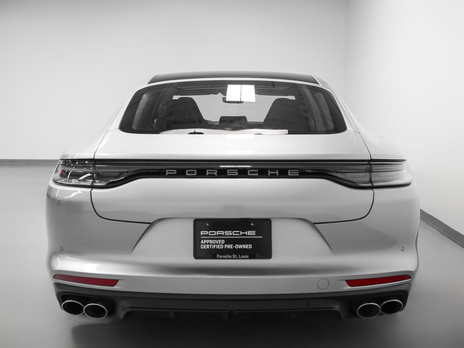 2023 Porsche Panamera 4 Platinum Edition