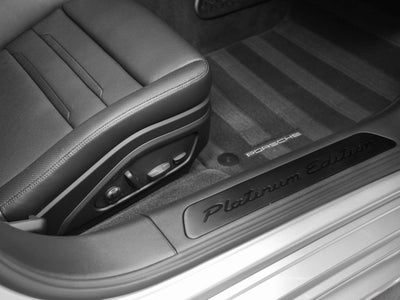 2023 Porsche Panamera Panamera 4 Platinum Edition (MY23)