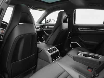 2023 Porsche Panamera Panamera 4 Platinum Edition (MY23)