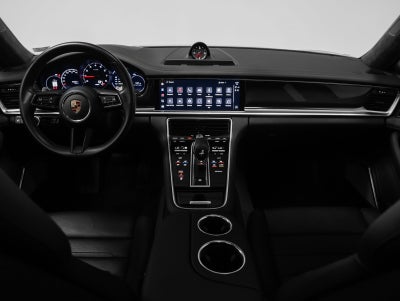 2023 Porsche Panamera 4 Platinum Edition