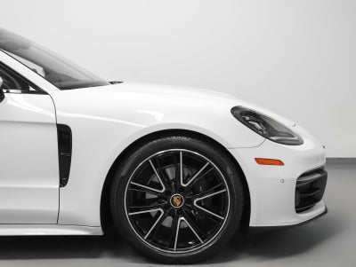 2023 Porsche Panamera Panamera Platinum Edition