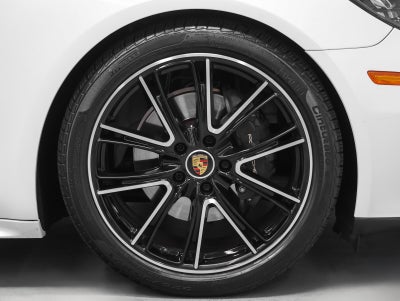 2023 Porsche Panamera Panamera Platinum Edition
