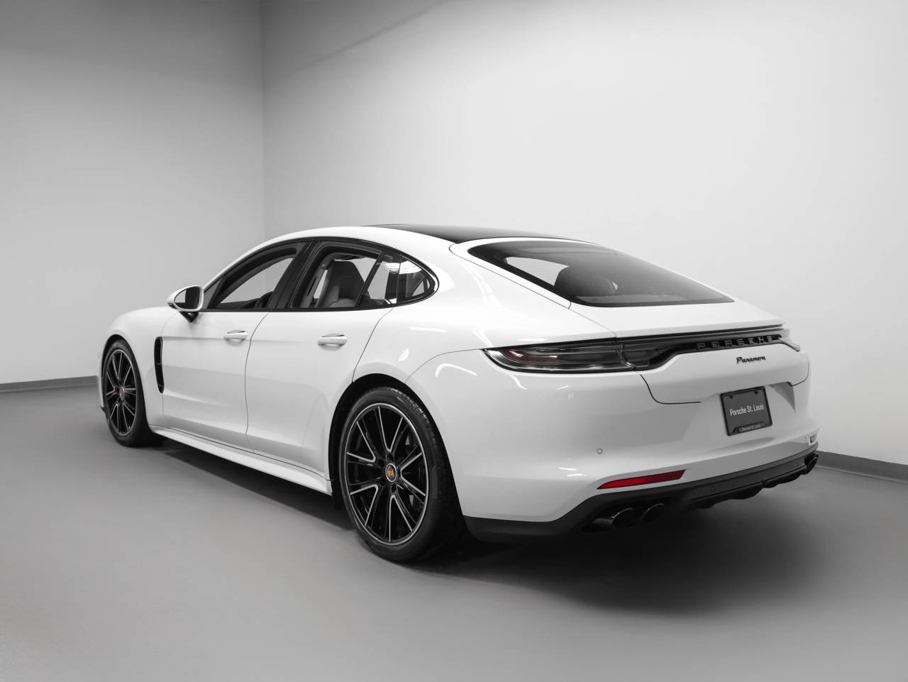 2023 Porsche Panamera Panamera Platinum Edition