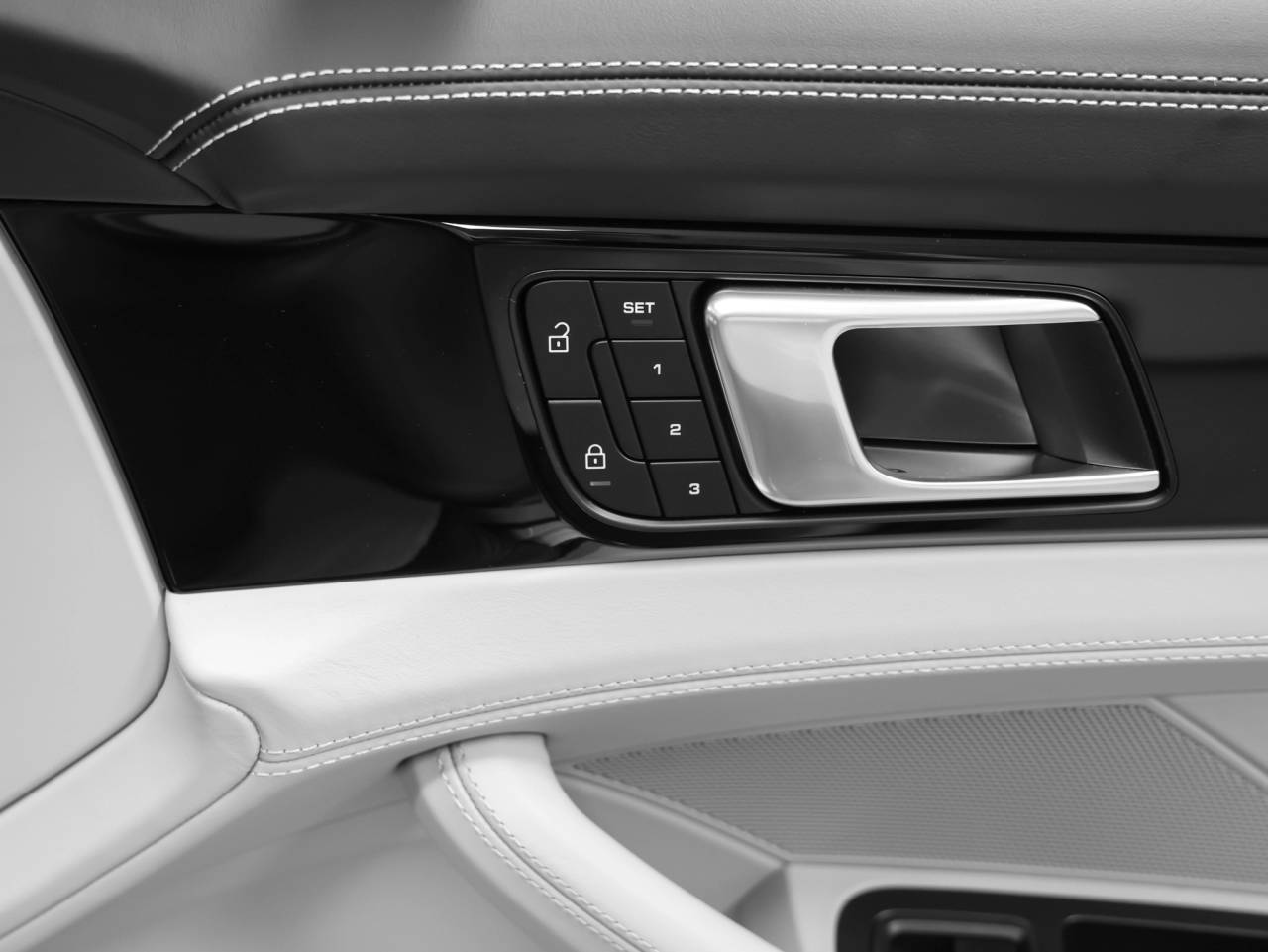 2023 Porsche Panamera Panamera Platinum Edition