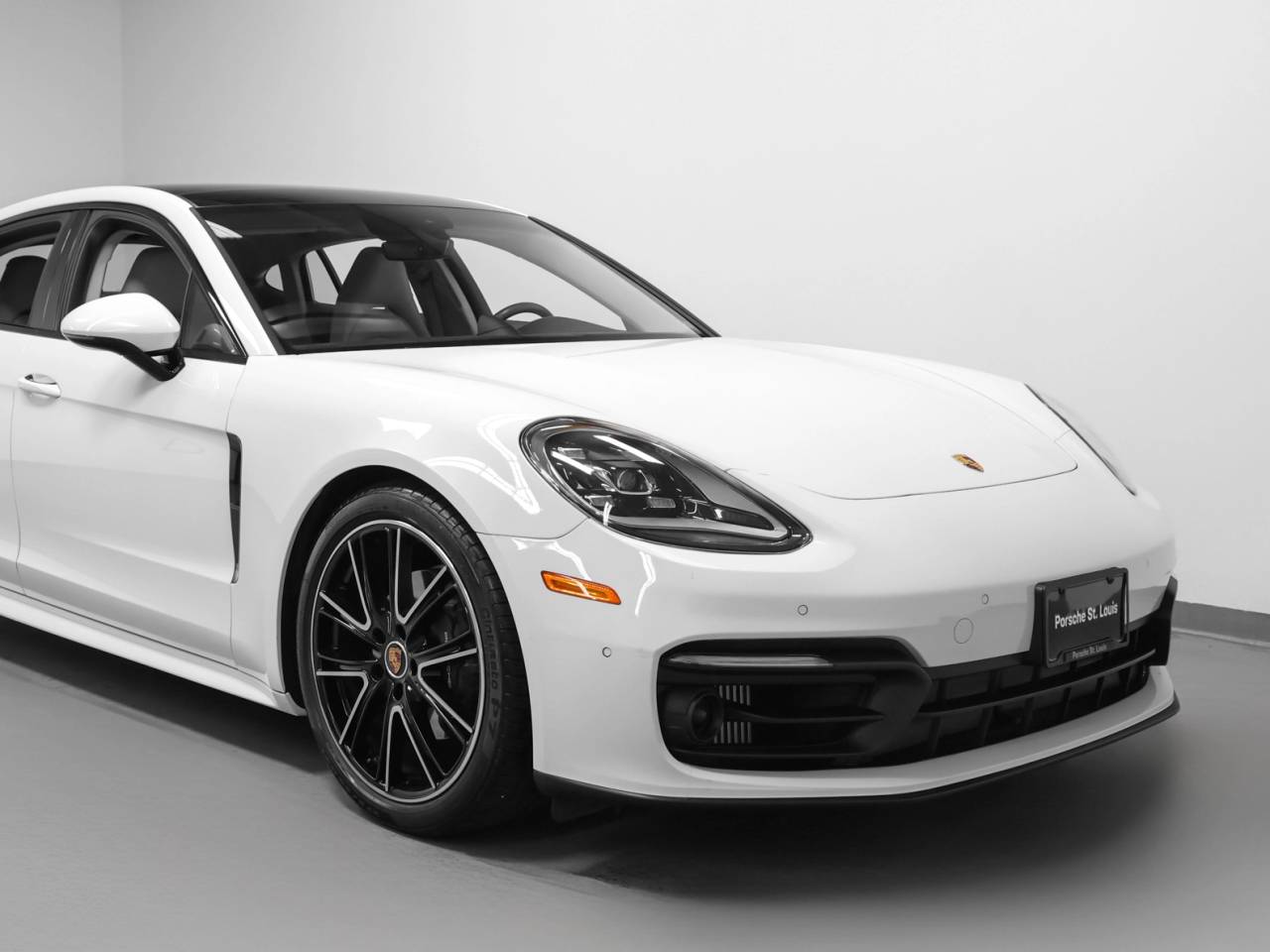 2023 Porsche Panamera Panamera Platinum Edition