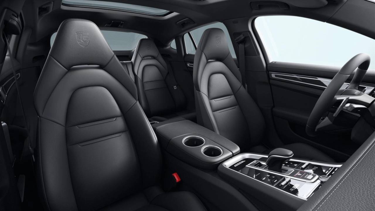 2023 Porsche Panamera Panamera 4 Platinum Edition