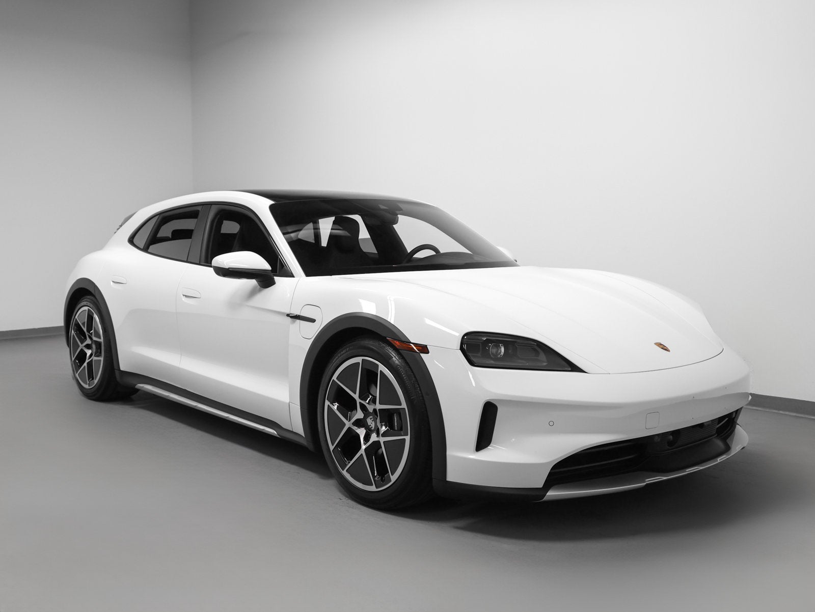 2025 Porsche Taycan Taycan 4 Cross Turismo