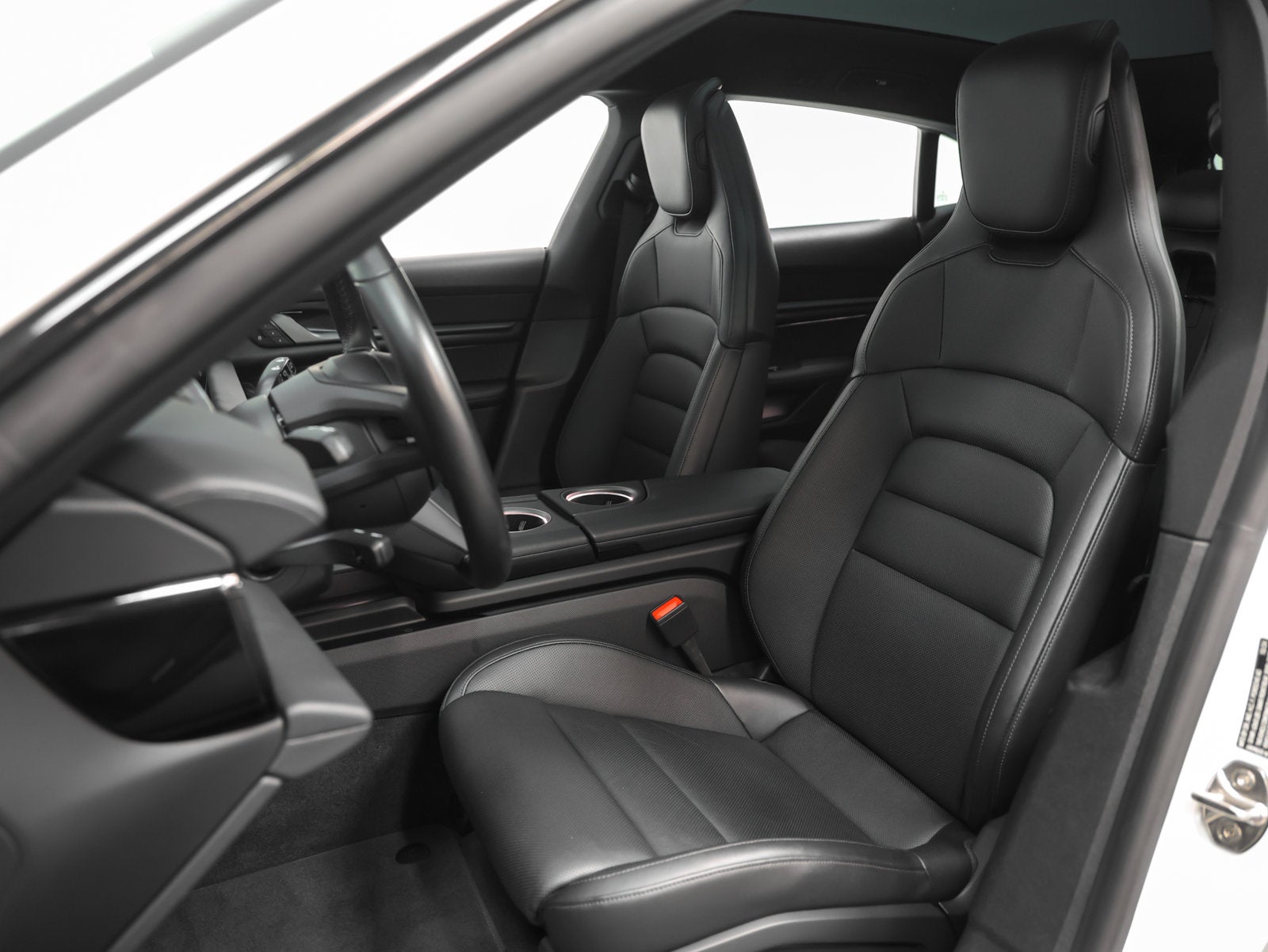 2025 Porsche Taycan Taycan 4 Cross Turismo