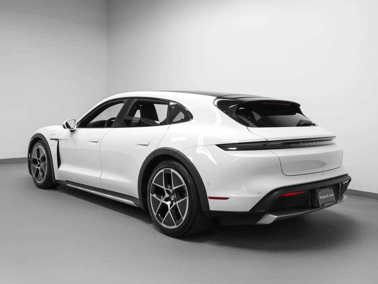 2025 Porsche Taycan Taycan 4 Cross Turismo