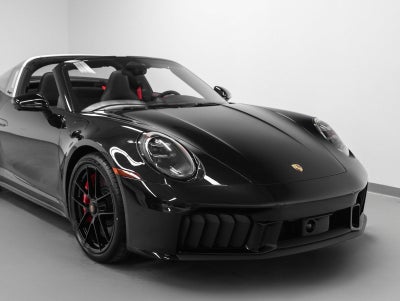 2026 Porsche 911 Targa 4 GTS