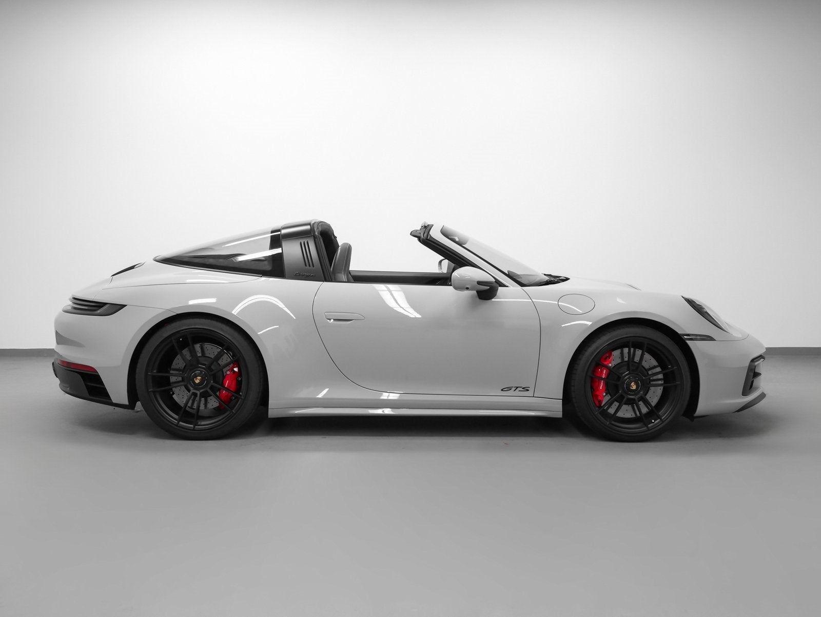 2022 Porsche 911 Targa 4 GTS